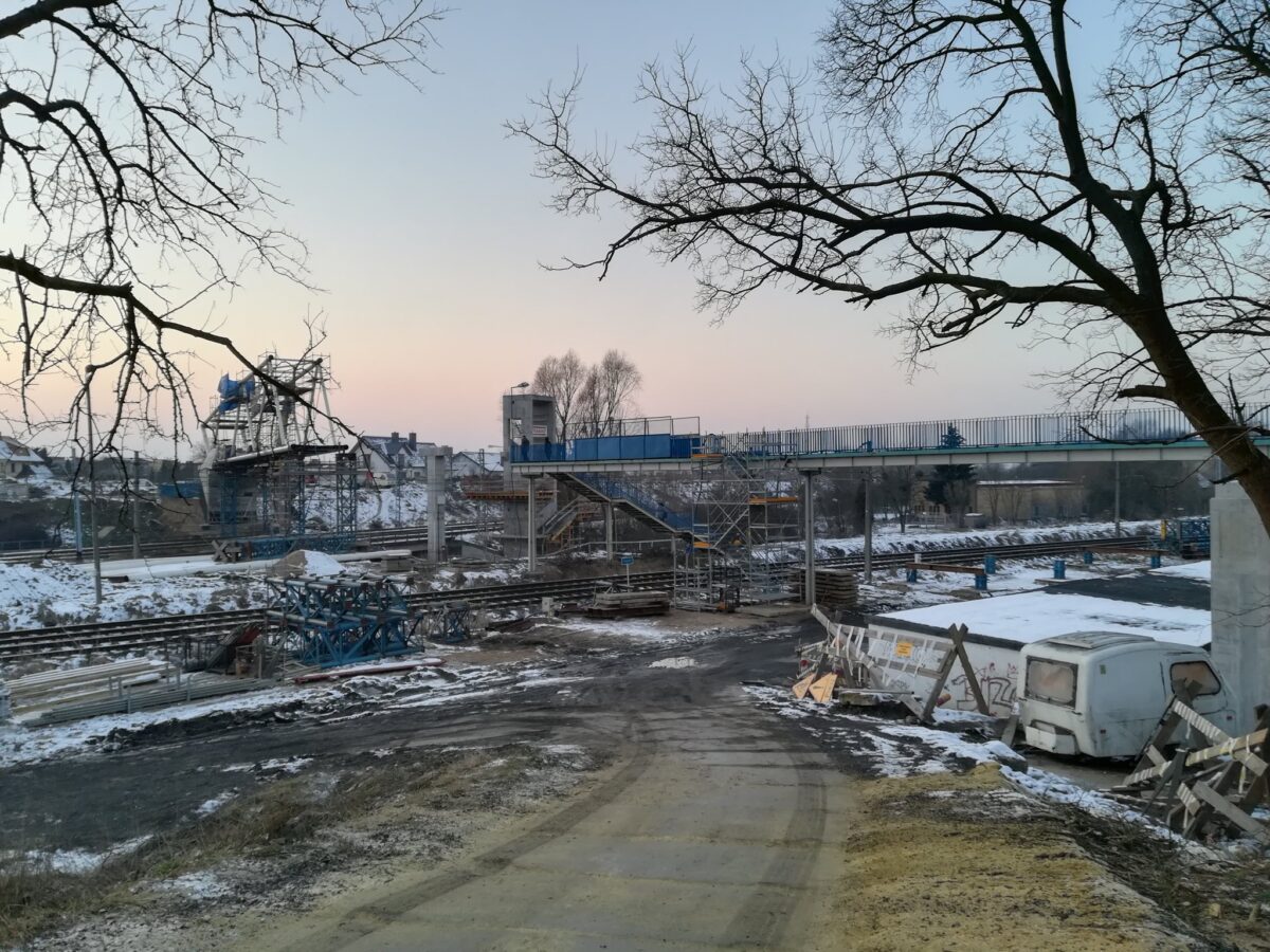 Budowa Kładki na Pomorzanach w lutym 2018